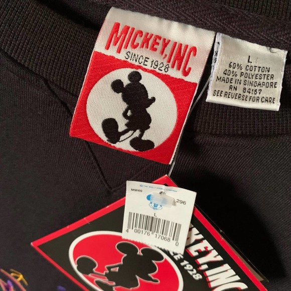 Vintage NWT 90’s Walt Disney World sweatshirt - Picture 5 of 6